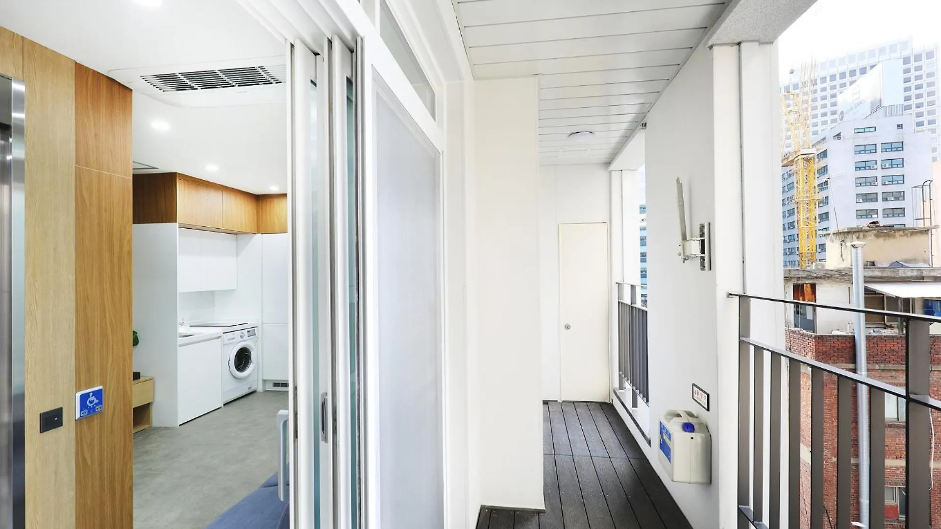 The Stay Classic Hotel Myeongdong Сеул 4*,