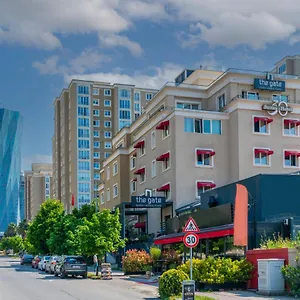 فندق The Gate Atasehir Finance Centre ***