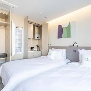 Hotel Vert Отель