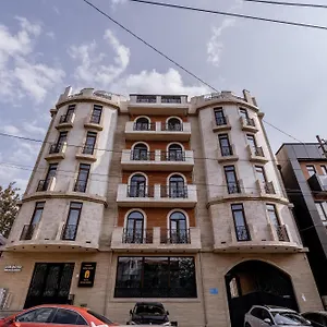 Highgarden 4*, Tbilisi Gruzja
